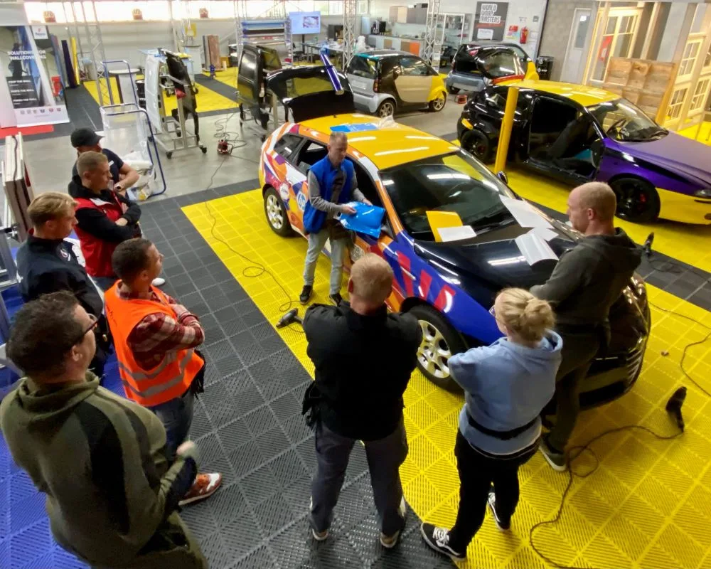 Overzicht trainingsruimte Appcademy opleiding cursussen in signing en wrapping